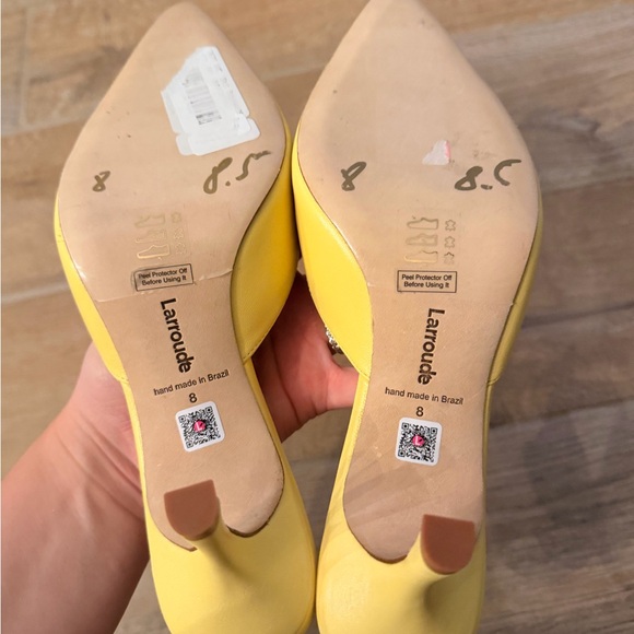 Larroudé Flora Pump in yellow size 8 - Picture 5 of 5